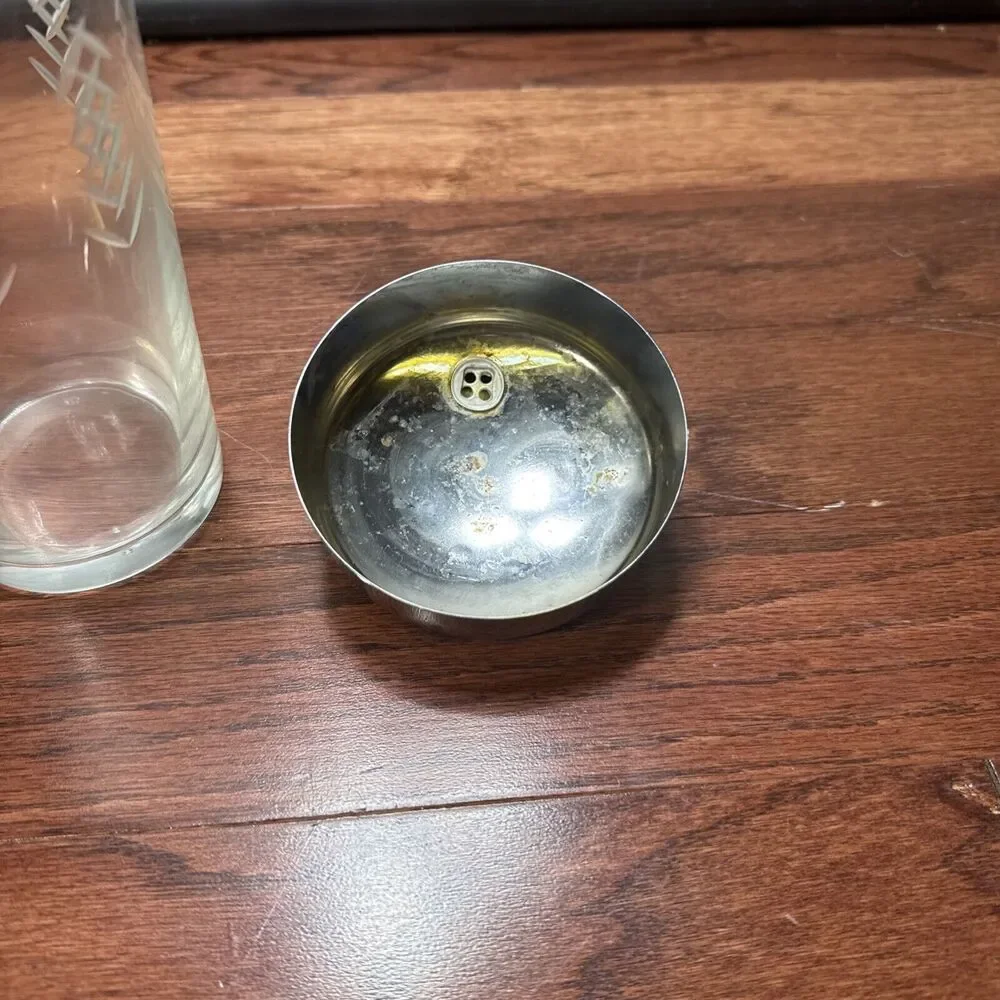 VINTAGE ART DECO ELEGANT TALL GLASS COCKTAIL SHAKER CHROME Etched Design